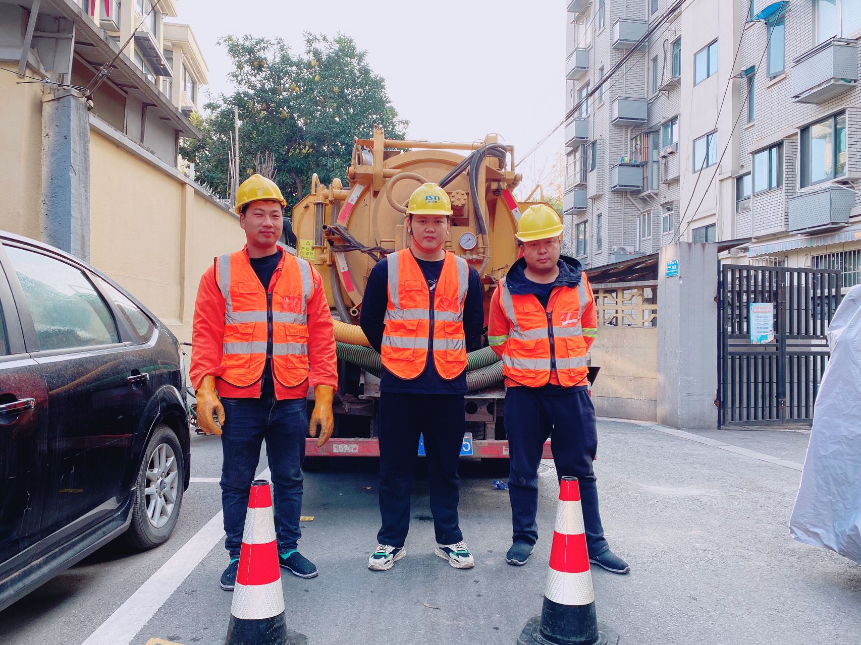 双闸街南京某小区管道清淤检测施工